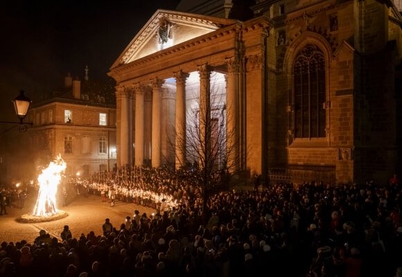 Fête de l'escalade, feu devant la Cathédrale Saint-Pierre, cortège 1602